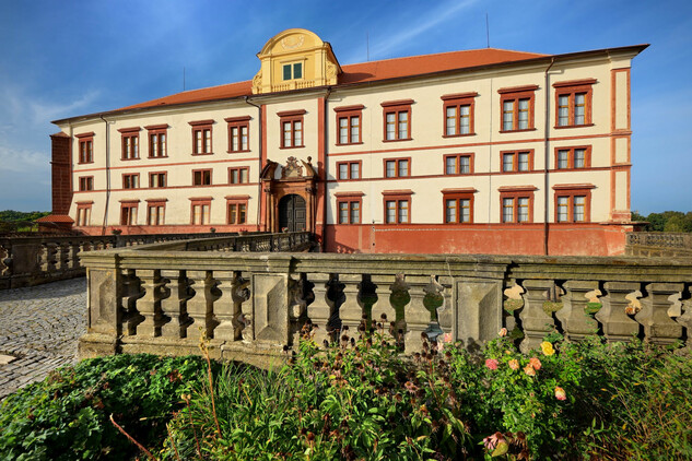 Státní zámek Zákupy