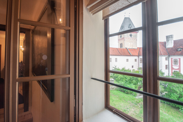Pohled z okna poblíž kaple sv. Josefa 2021 | © Autor: Radomír Kočí, fotografie nepodléhá Creative Commons